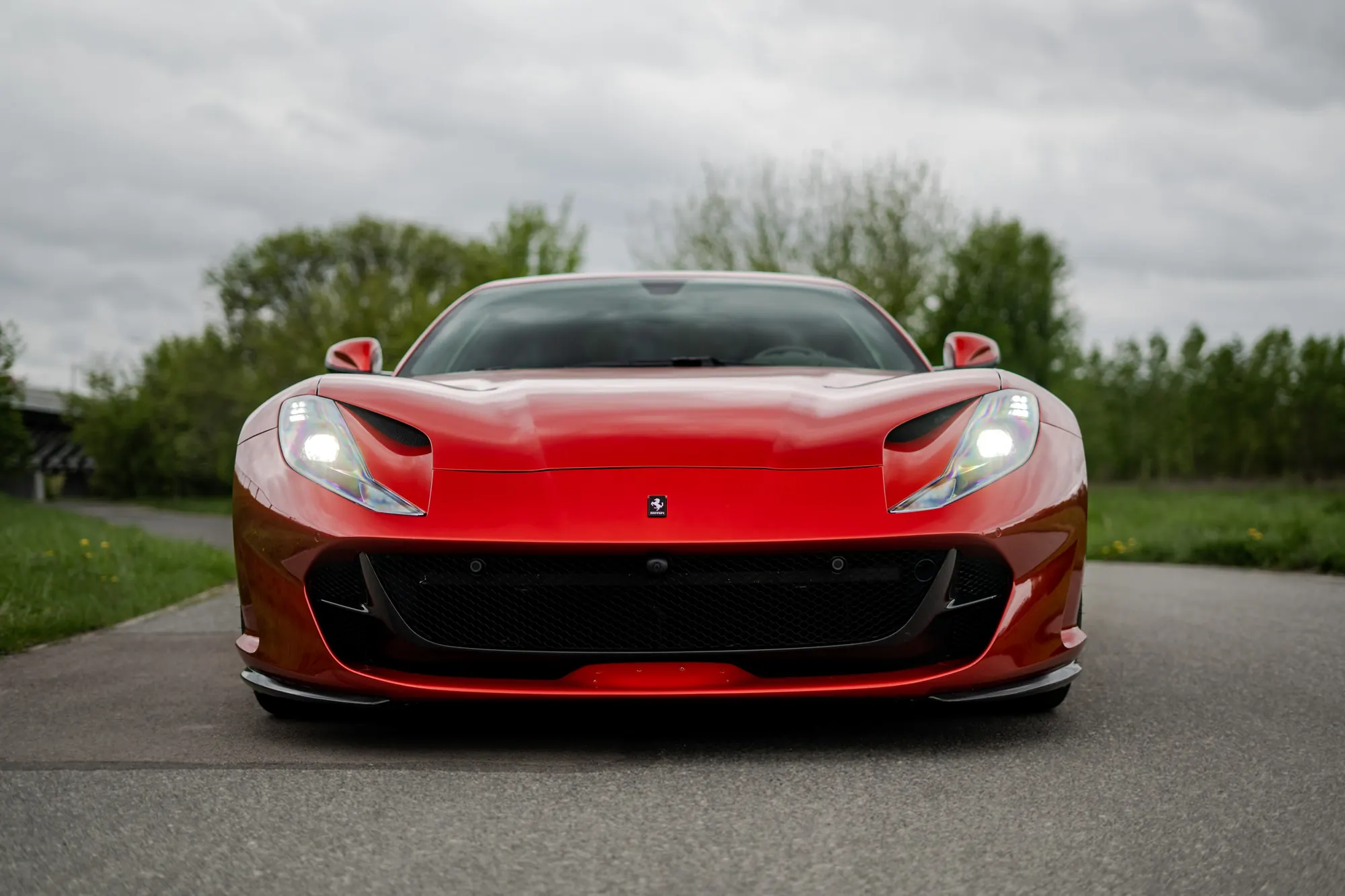 Ferrari 812 Superfast — zdjęcie 2