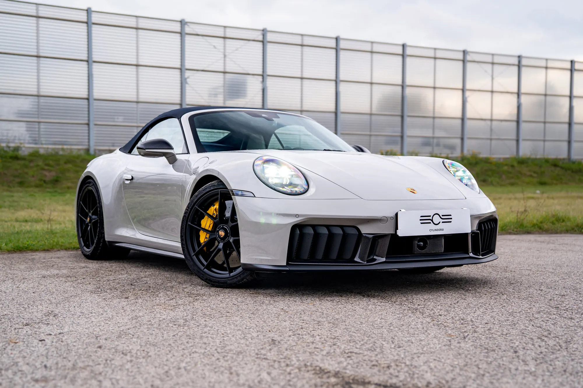 Porsche 911 Carrera 4 GTS Cabrio — zdjęcie 3