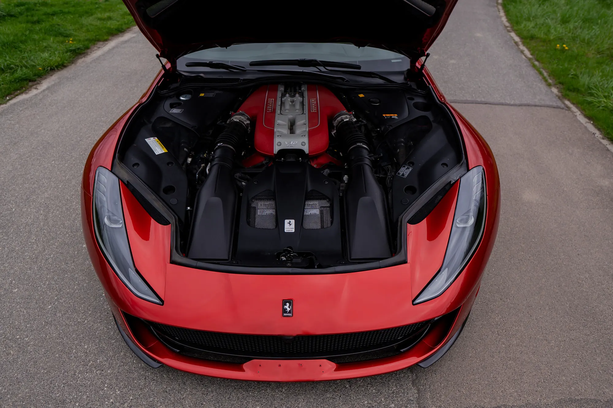 Ferrari 812 Superfast — zdjęcie 7