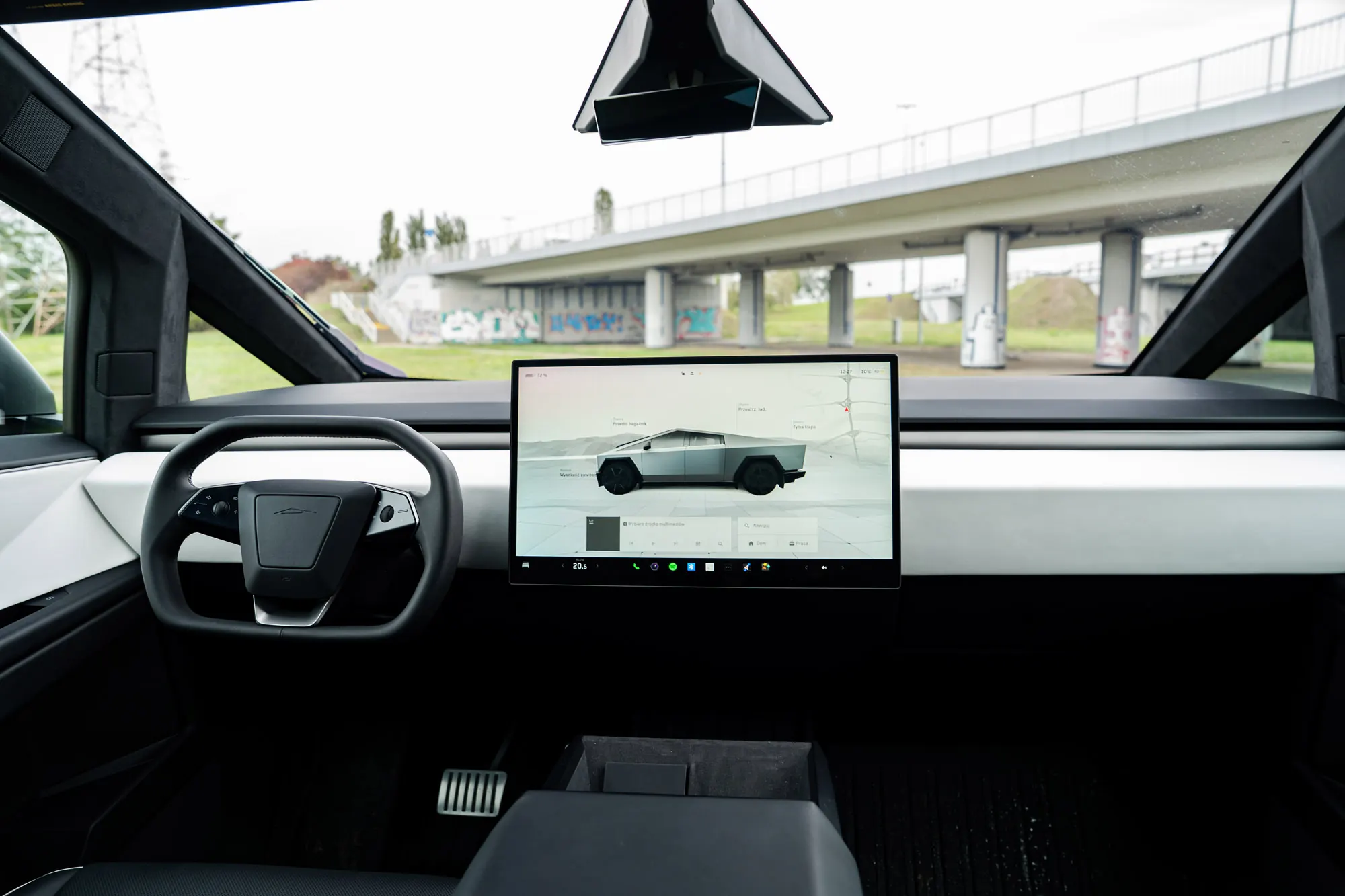 Tesla Cybertruck — zdjęcie 8
